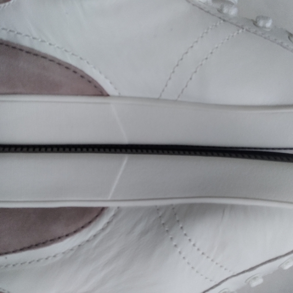 Naturalizer Morrison leather fashion white sneakers, 10 Wide, good condition - Picture 6 of 16